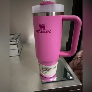 Stanley 30oz Peony sell out color new
